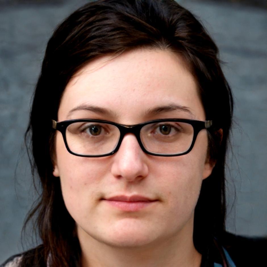Portrait de Séraphine Vaillancourt, experte en planification financière personnelle
