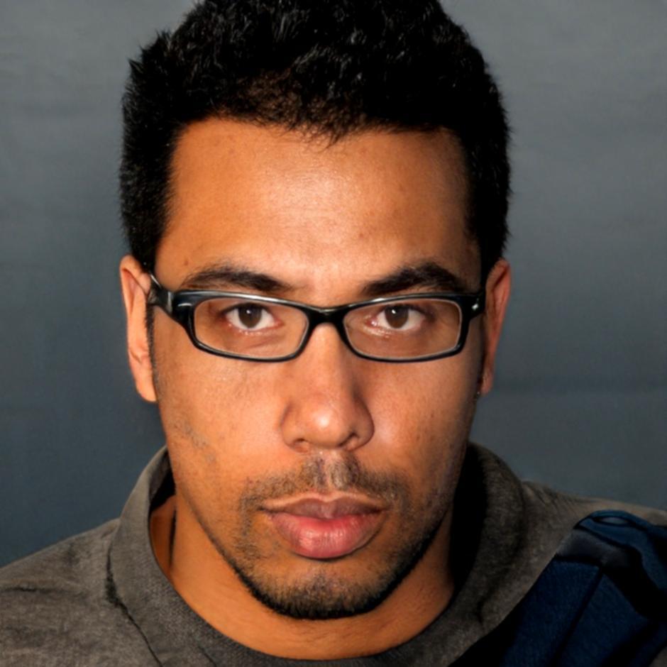 Portrait de Léandre Bousquet, formateur spécialisé en gestion budgétaire